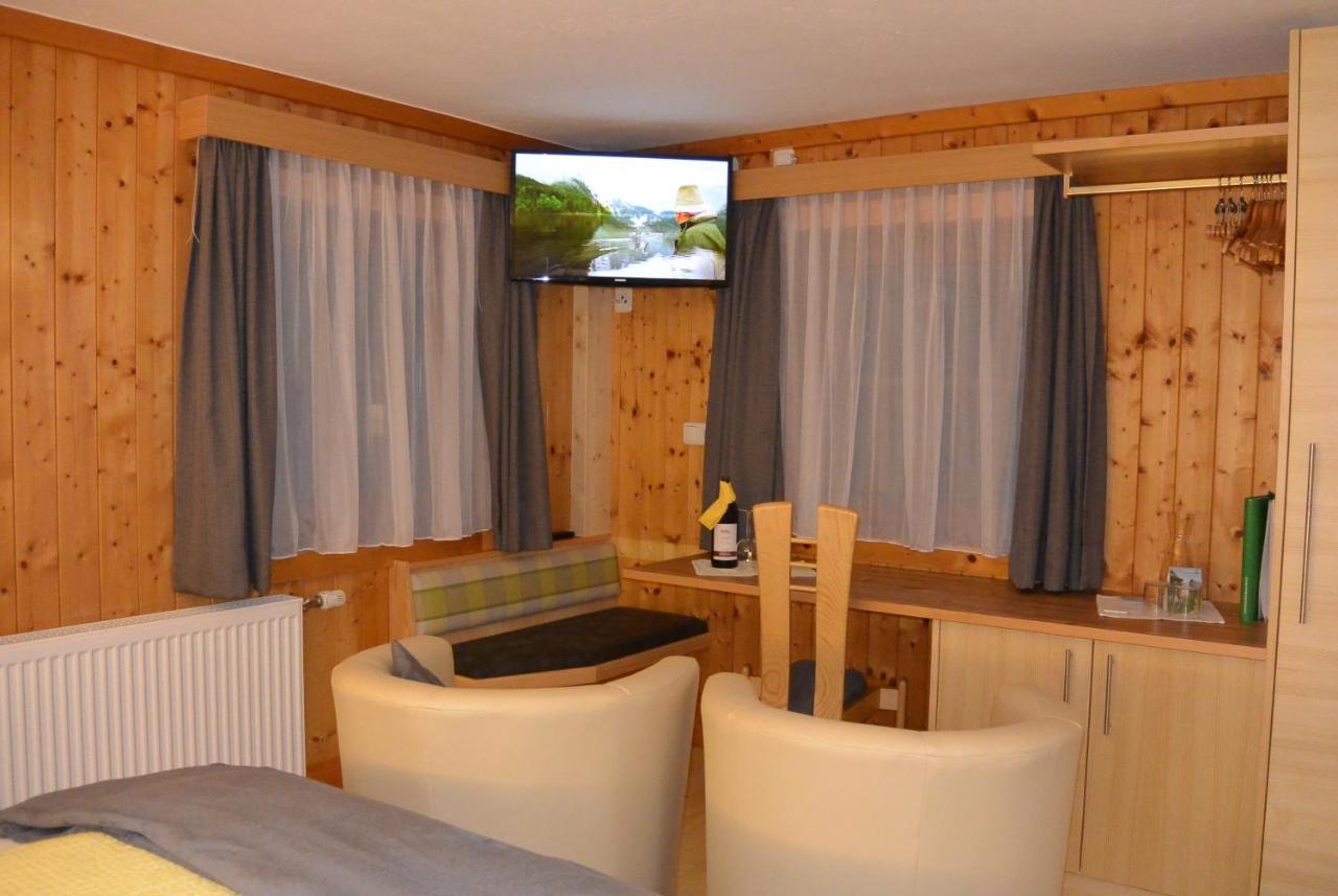 Landhaus Taurer Kals am Grossglockner Ngoại thất bức ảnh